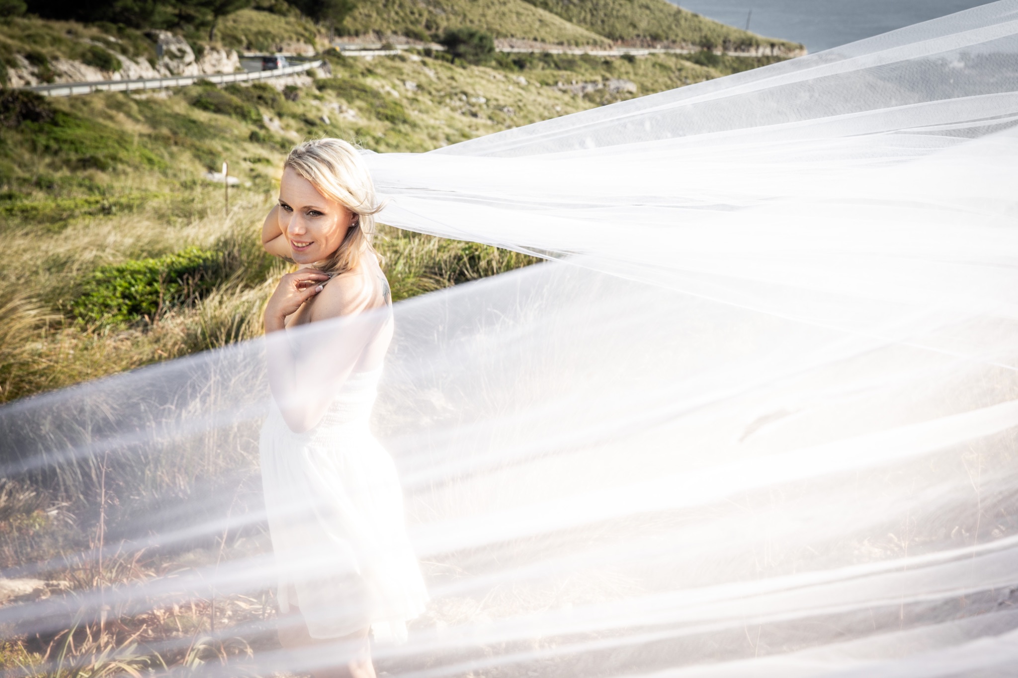 Afterwedding mallorca braut schleier im wind