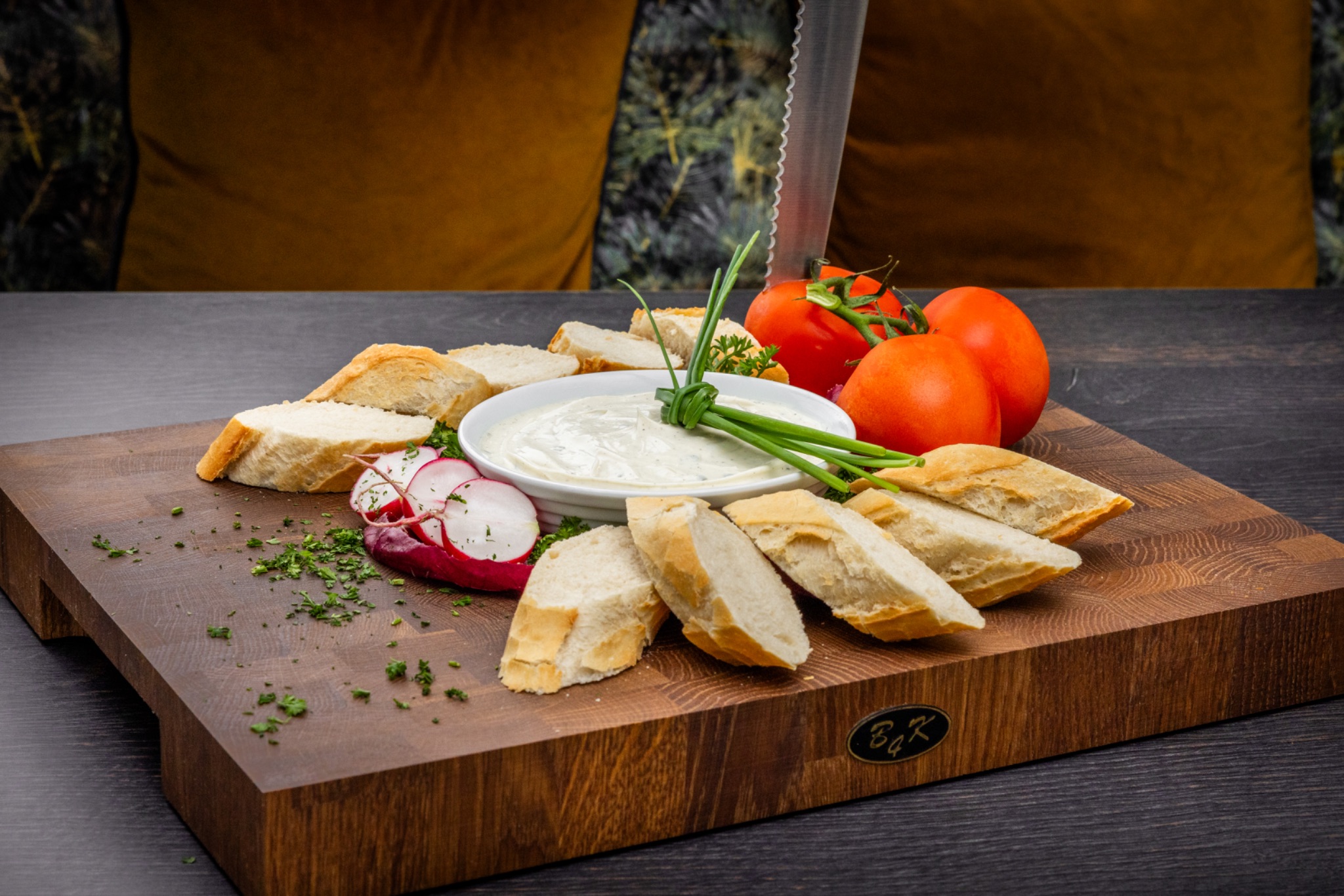 Burgdorfs aioli angerichtet baguette