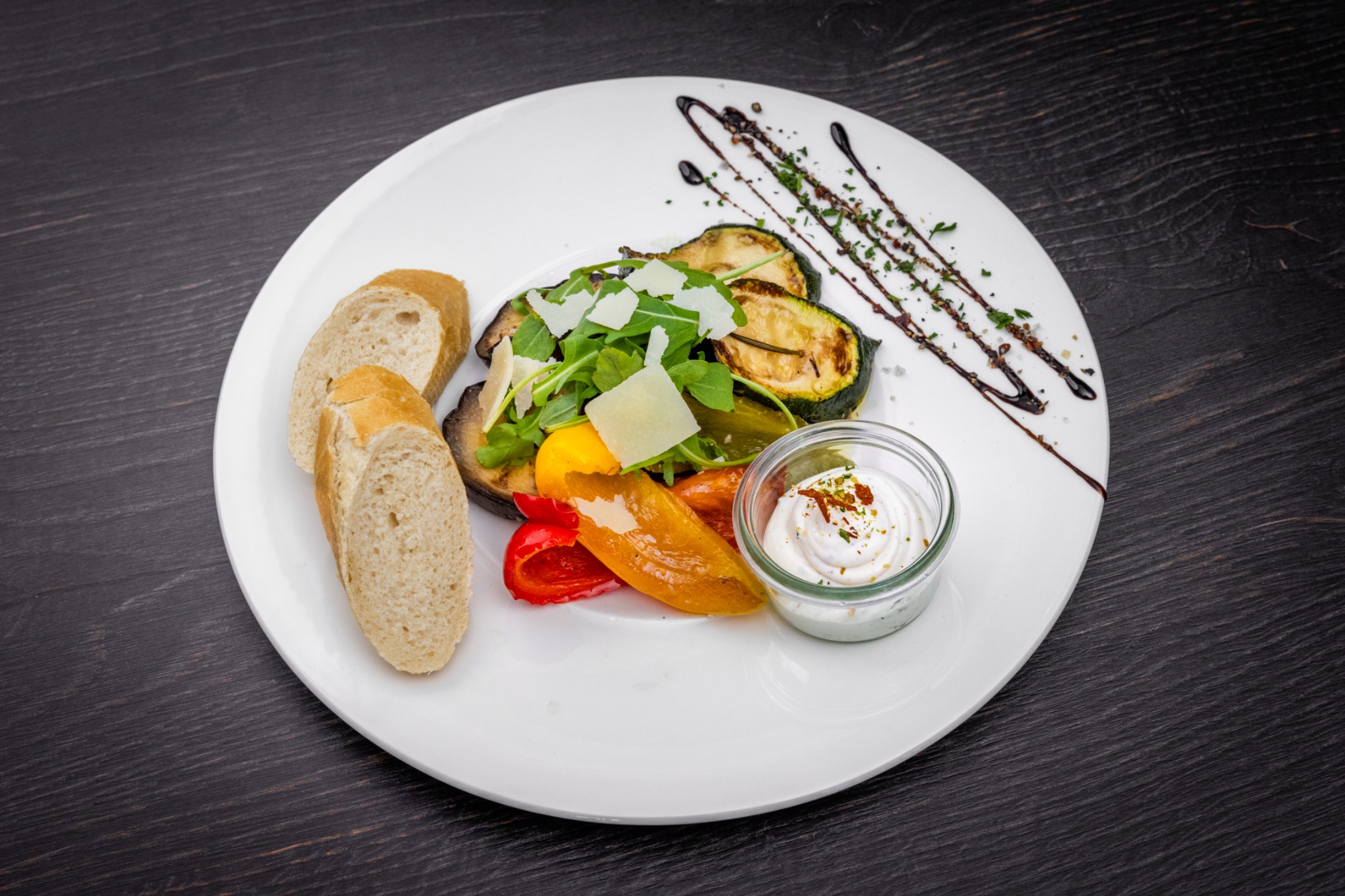 Burgdorfs aioli angerichtet grillgemuese