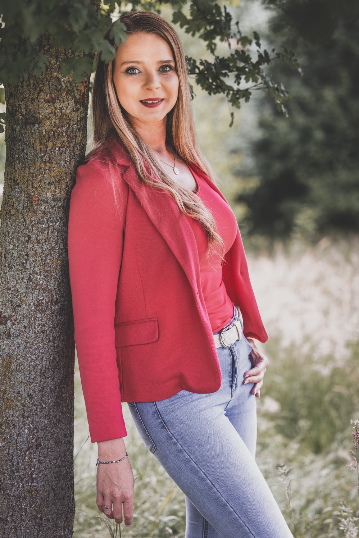 Stefanie portrait baum