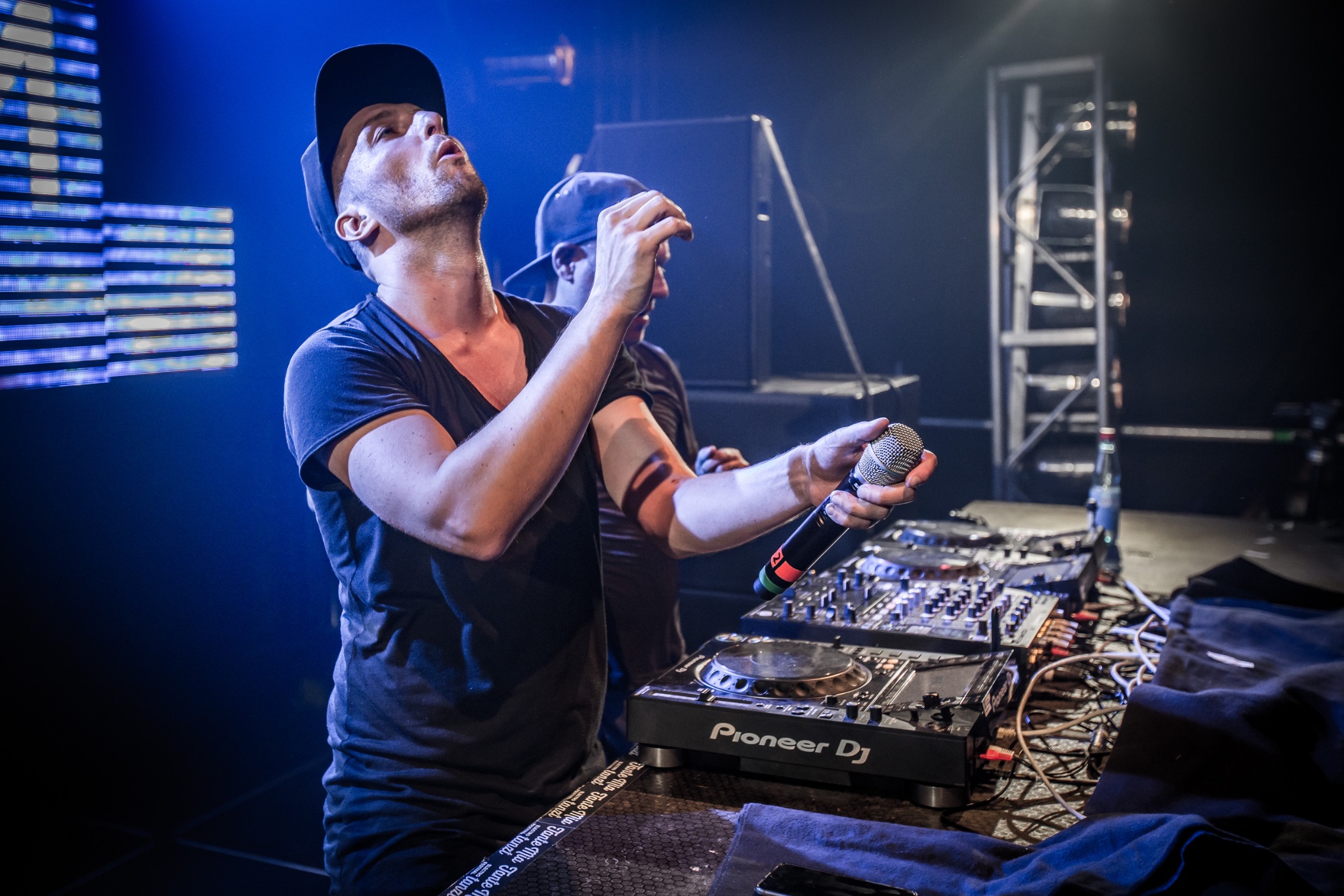 Tante mia tanzt dominik oislmeyer steve norton