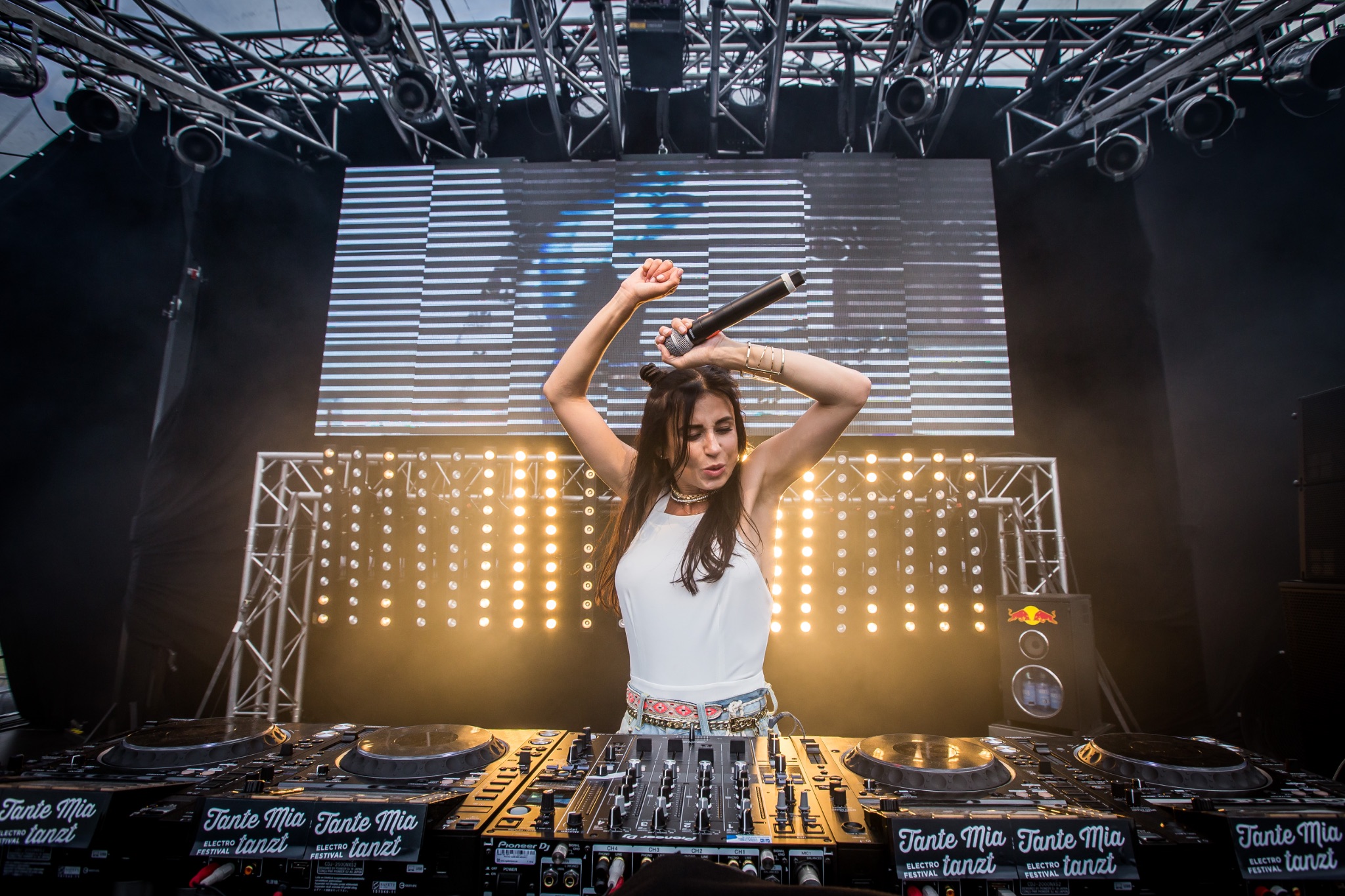 Tante mia tanzt juicy m